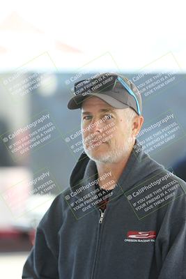 media/Jan-15-2026-Racers Edge (Thu) [[dfebeb70ab]]/1-Around the Pits-Track Walk/